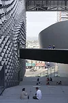 Morphosis's Emerson College Los Angeles Building Set to Open in March