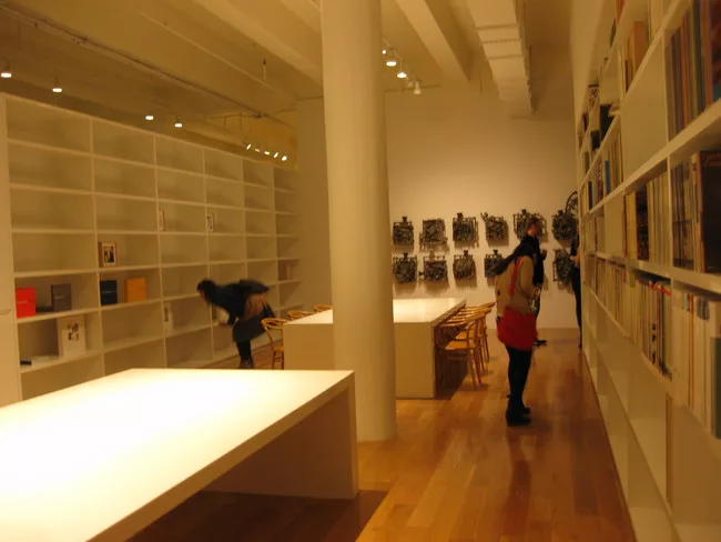 Richard Meier's Model Museum Makes a Move