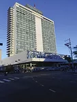 Hotel Habana Libre (1959), originally the Havana Hilton, by Welton Becket and Associates with Nicolás Arroyo y Gabriela Menéndez.