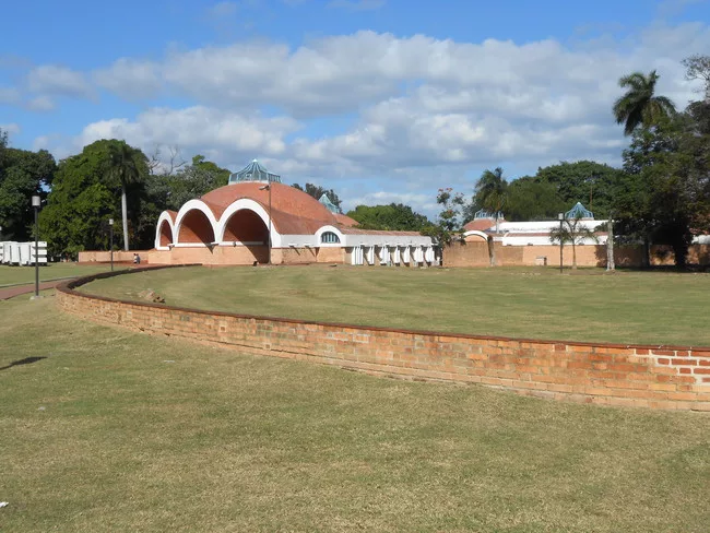 National School of Plastic Arts (1961-5), by Ricardo Porro.