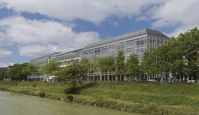 <strong>Tamedia New Office Building</strong><br />Zurich, Switzerland, 2013