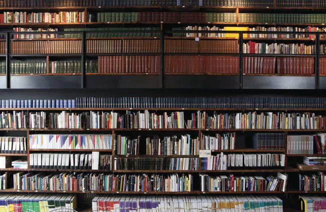 Gates' own residence, dubbed the Listening House, on Chicago's Dorchester Avenue, is filled with thousands of LPs from a local record store that went out of business.