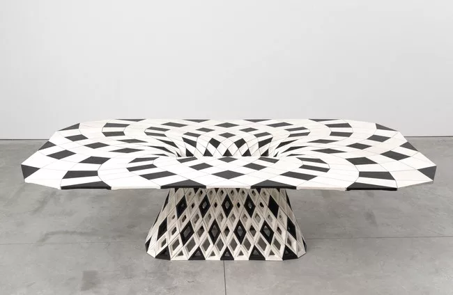 Diamond Table
