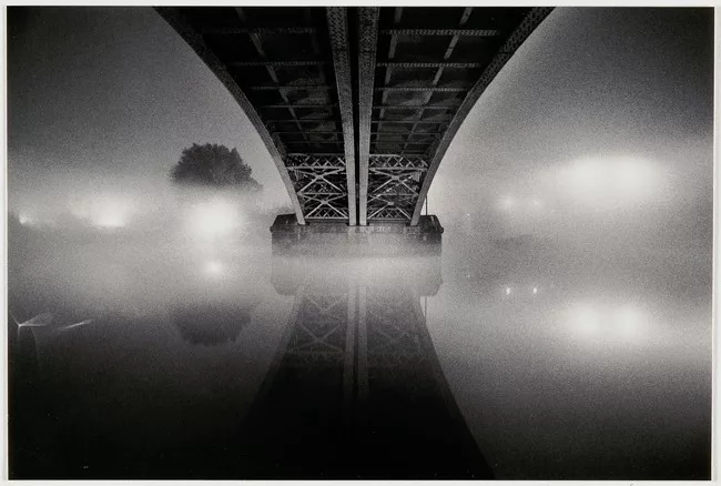 Michael Kenna<br /><em>Homage to Brassai</em><br />London, England<br />negative 1983/print 1984<br />Toned gelatin silver print<br />Gift of the George H. Ebbs Family, 2007.51.52<div id='_mcePaste'>&