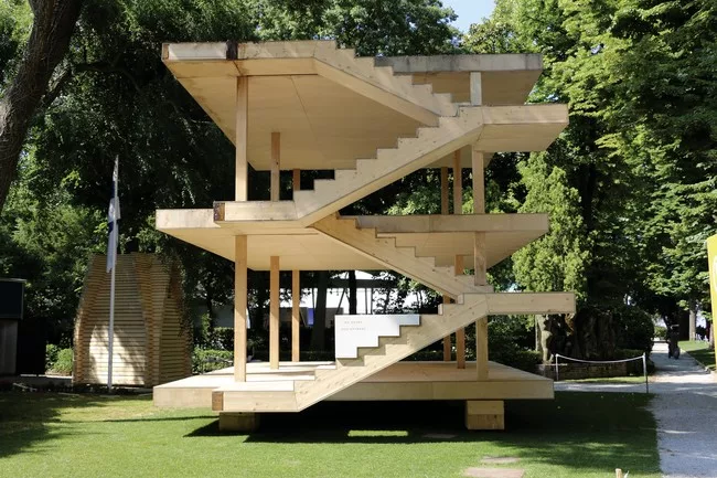 Among the national pavilions in the Giardini, the Architectural Association School in London commissioned 1:1 Dom-ino, a realization of the legendary, never-built Maison Dom-ino, designed in 1914 by L