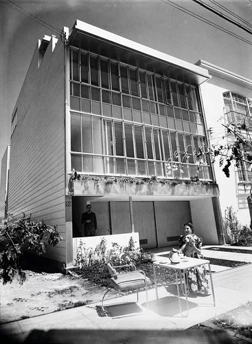 Julius Shulman, Schiff Apartment Duplex designed by Richard Neutra (San Francisco, California).