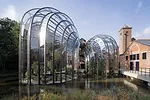 <p><strong>Heatherwick Studio</strong><br />Bombay Sapphire Distillery<br />Laverstoke, U.K.</p>