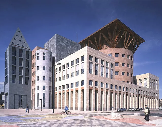 Michael Graves<br /> Denver Central Library<div id='_mcePaste'>