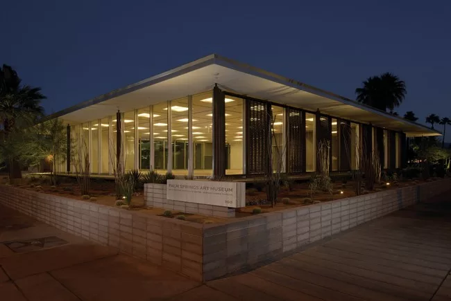Marmol Radziner has restored and adapted E. Stewart Williams' 1961 Santa Fe Federal Savings & Loan building for its use as a museum.<div id='_mcePaste'>