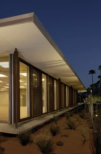 Marmol Radziner has restored and adapted E. Stewart Williams' 1961 Santa Fe Federal Savings & Loan building for its use as a museum.<div id='_mcePaste'>