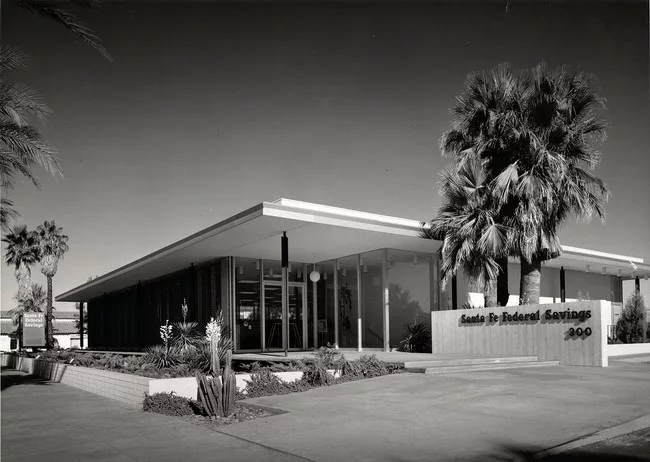 Julius Shulman's photo of the bank building.
