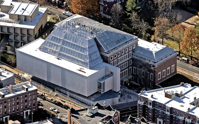 Le Corbusier’s ramp extends from the Carpenter Center for the Visual Arts to the renovated Harvard Arts Museums.