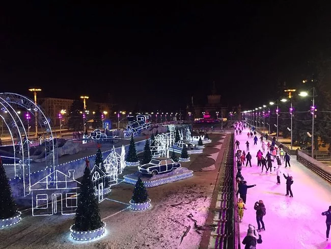 Moscow's Exhibition Center To Be Revived