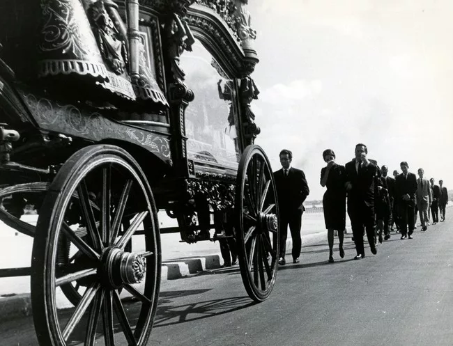 Cuba: Golden '60s<br /><em>Death of a Bureaucrat,</em> 1966.<div id='_mcePaste'>