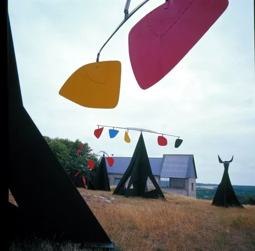 Sculptor Alexander Calder stabiles in Sache, France, 1976, photographed by Pedro E. Guerrero.
