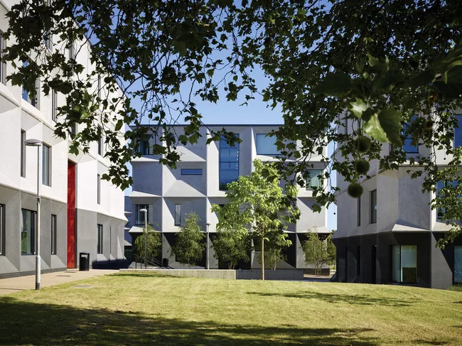 Burntwood School Wins 2015 RIBA Stirling Prize