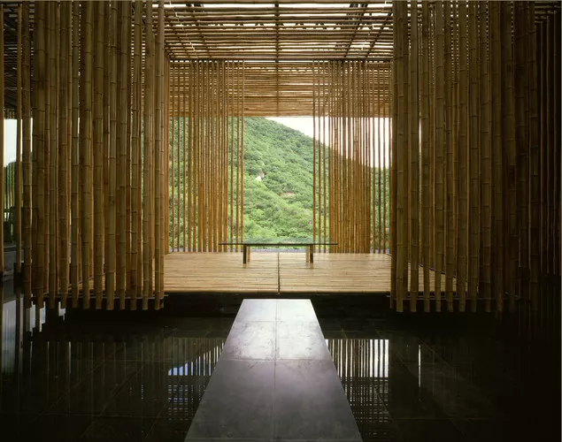 Kengo Kuma's the Great Wall.