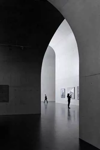 <strong>Runner-Up:</strong> Interiors<br /><strong>Photographer: </strong>Su Shengliang<br /><strong>Building:</strong> Long Museum West Bund, Shanghai<br /><strong>Architect:</strong> Atelier Deshaus