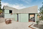 The Casa Baladrar in Alicante is for the families of three brothers.