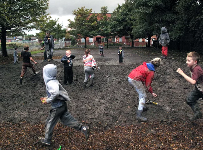 Through their numerous projects, Assemble has examined the spirit of play. The collective built the Baltic Street Adventure Playground in Dalmarnock, East Glasgow where children can control their buil