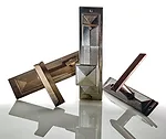 Geometric motifs and obtuse angular planes define Mack, a series of escutcheons and assorted door components that range from pulls to pushes, square knobs to vertical and horizontal levers, and lock s