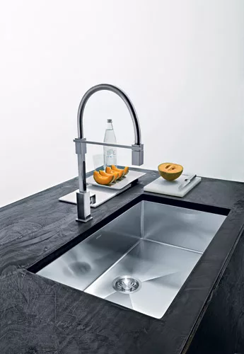 Franke has introduced the Planar 8 Series, its newest  line of kitchen sinks and faucets to offer both functionality  and high-end aesthetics. Options include  a premium 18-gauge stainless-steel under