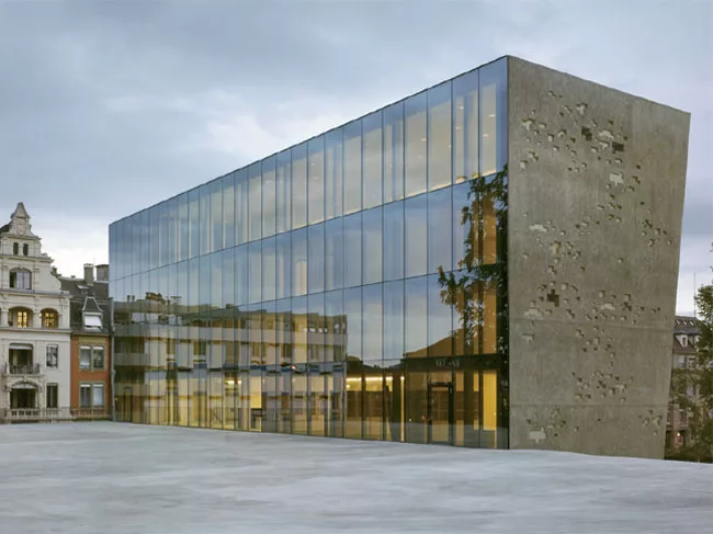 Historisches Museum Bern Extension by :mlzd