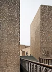 KieranTimberlake’s reworking of the Saarinen complex keeps the aboveground exteriors intact. A new steel and locust wood bridge leads from the colleges down to the crescent courtyard.