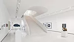 A series of elegant stairways leads visitors from the lobby to an event mezzanine and down to the Garden Hall annex.
