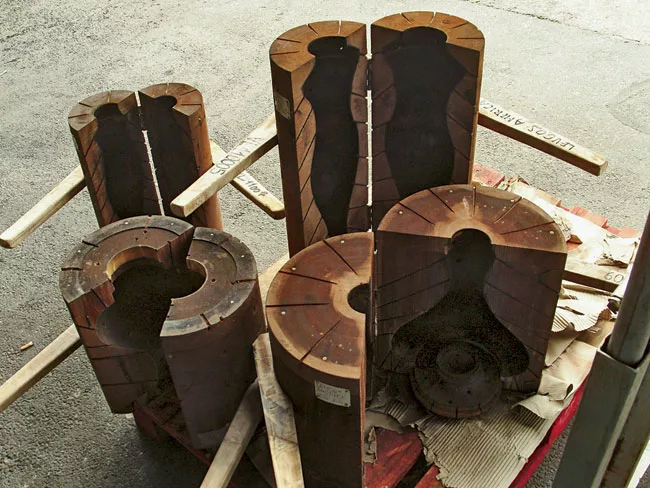 Original wooden molds used for the line are now part of the permanent collection of New York's Museum of Arts and Design.