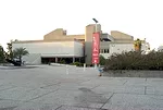 The museum's main building was designed by Dan Eytan and Yitzchak Yashar. Opened in 1971, it proved to be a good example of how Israeli architects adapted the Brutalist style to the Mediterranean clim