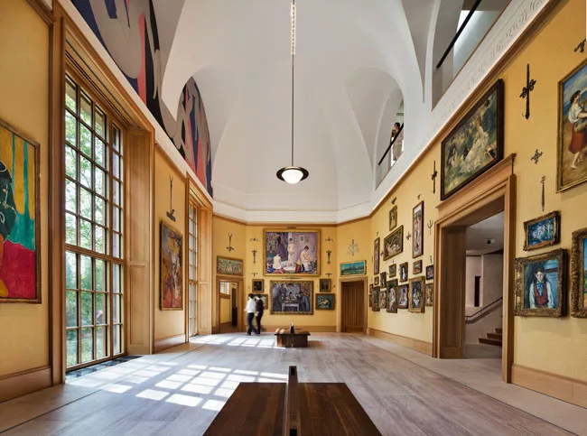 On the first floor of the wing containing the Barnes collection, the main hall's coves feature Henri Matisse's 'The Dance' murals. Williams and Tsien kept the proportions, scale, and placement of the