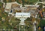 An aerial photograph of the museum taken in October 2005 shows how various additions had shifted the plan west and resulted in confusing circulation. Vi'oly's scheme restored the symmetry of the origi