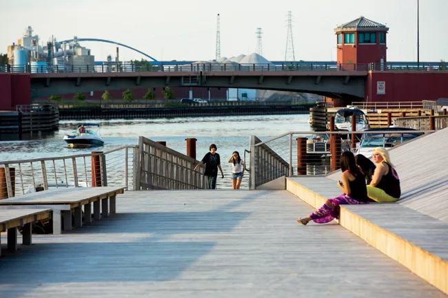 The quarter-mile-long project not only provides docks, piers, and a boardwalk, but also serves as a flood barrier protecting the nearby buildings.