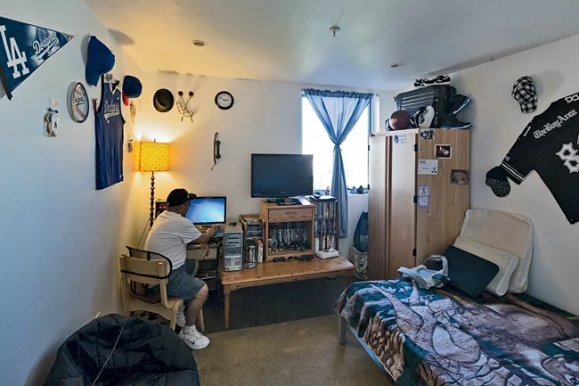 Star Apartments