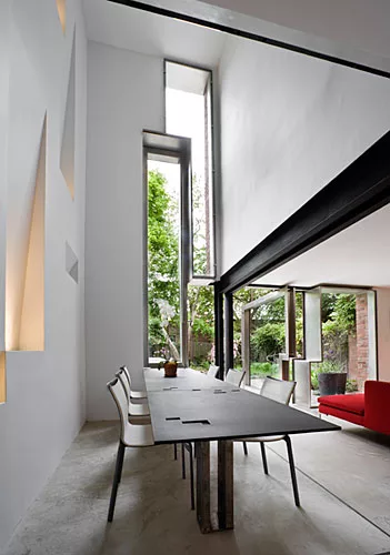Operable Boundary Townhouse