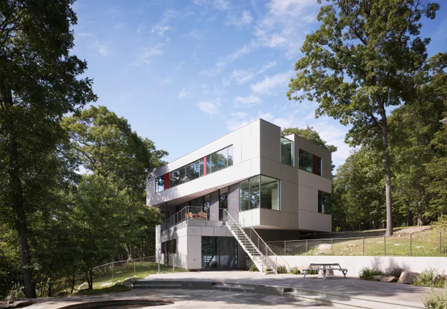 Hudson River House