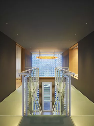 The House of Planes/The House of Volumes