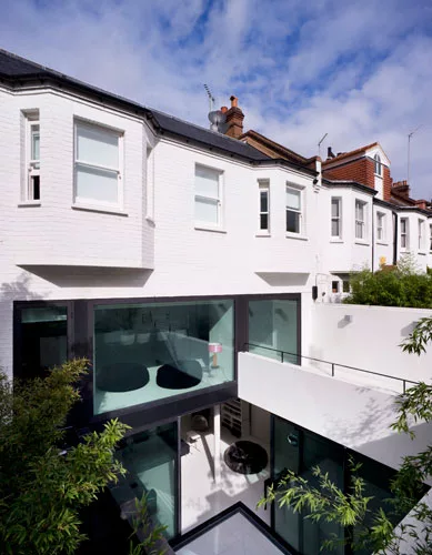 Mews 02