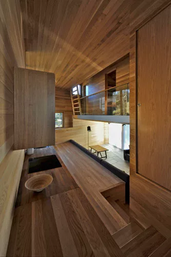 Twisted Cabin
