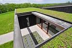 Topo House