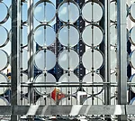 Dynamic Facades: Buildings Show Off New Moves