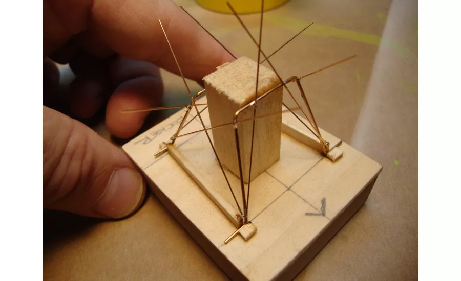 Michael-Yurkovic-mid-century-modern-miniatures-05.jpg