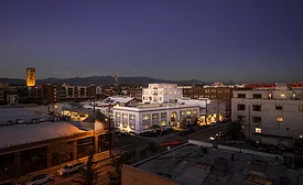 Hauser Wirth & Schimmel Gallery, Los Angeles