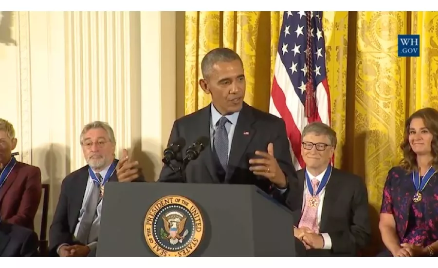 2016-Obama-Presidential-Medal-of-Freedom-Gehry-Lin-6.jpg