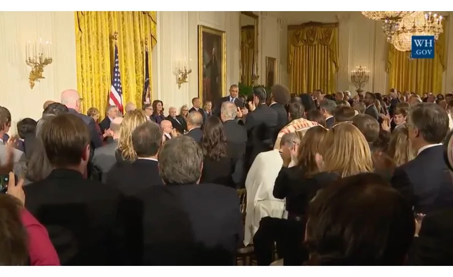 2016-Obama-Presidential-Medal-of-Freedom-Gehry-Lin-7