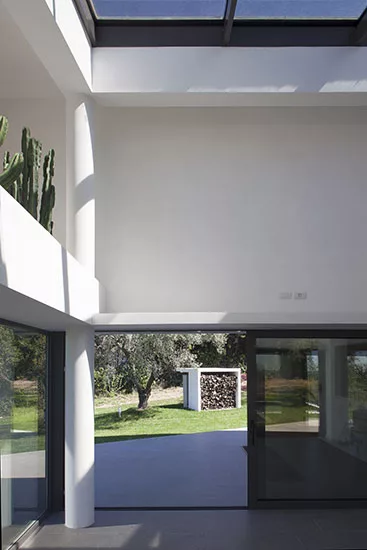 Villa Rose Sketch House