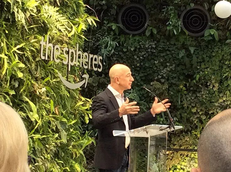 Amazon Spheres Opens in Seattle