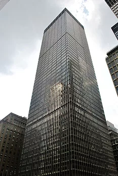 SOM Corporate Landmark Threatened with Demolition