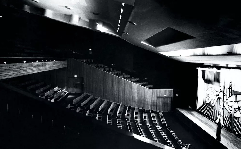 04-Pritzker-Prize-2018-Balkrishna-Doshi-Premabhai-Hall-courtesy-VSF.jpg